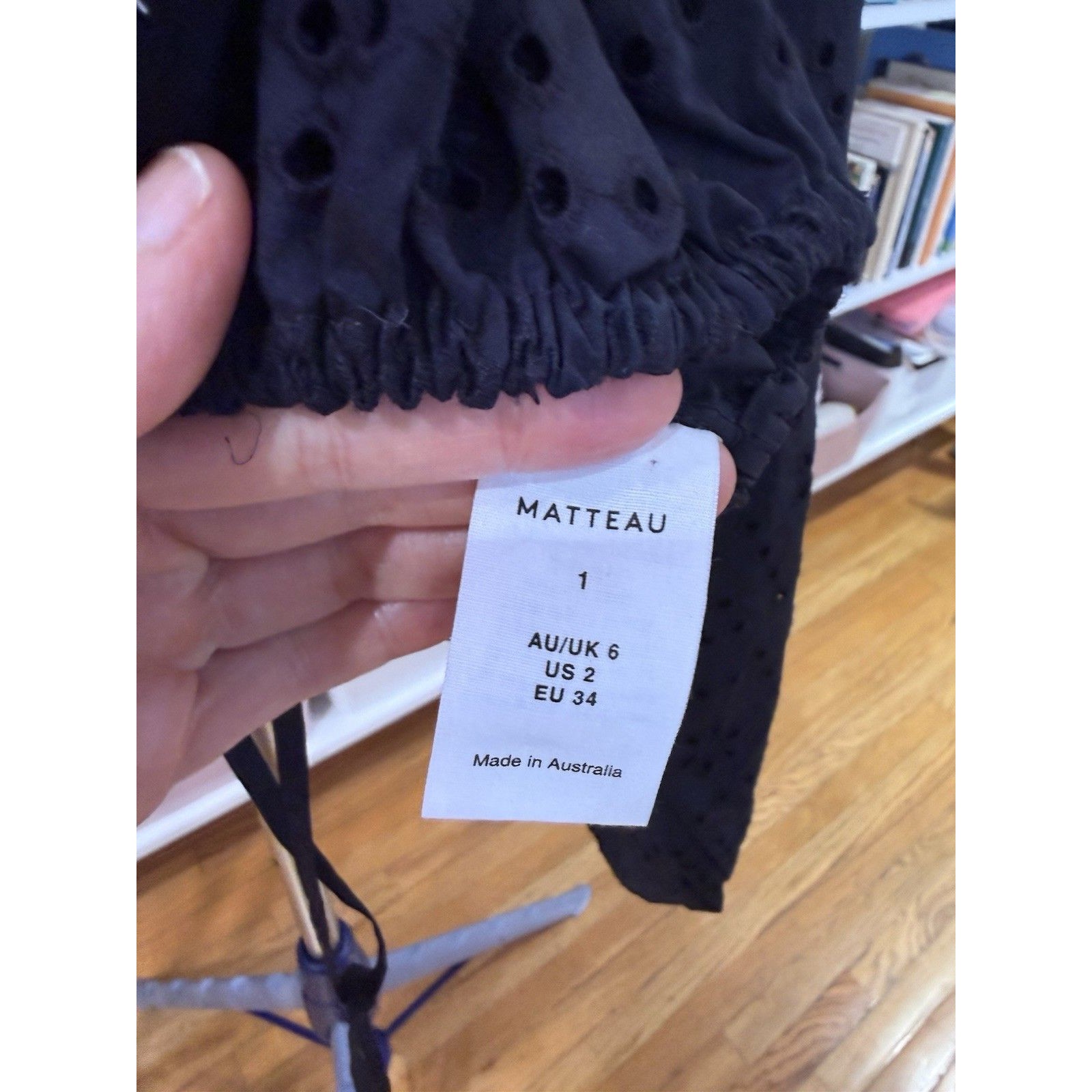 Matteau Cropped Black Broderie Anglaise Cotton Eyelet Poplin Top Size Us 2 — image 4 of 8